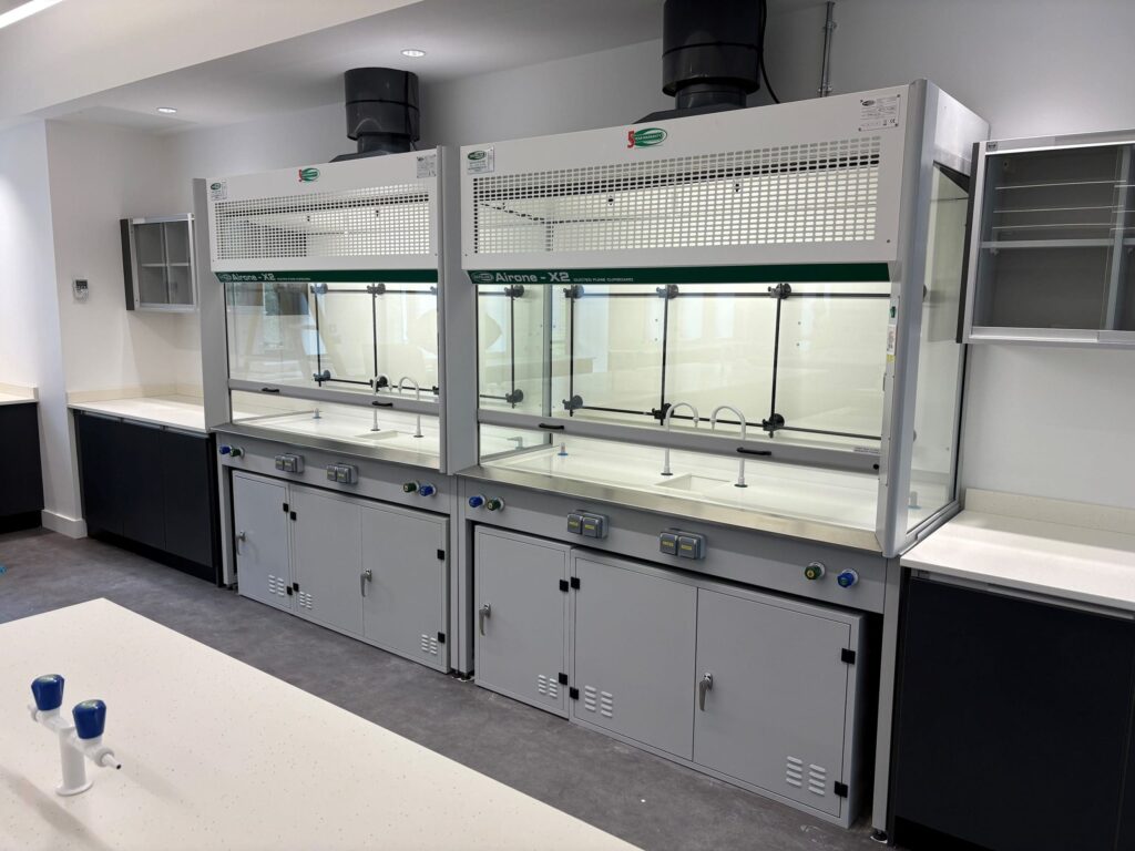 ducted fume cupboard